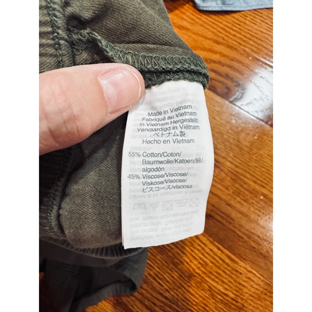 Madewell Womens Pull On Shorts Bundle Size M Blue Chambray Olive Green 2 Pairs - Picture 4 of 5